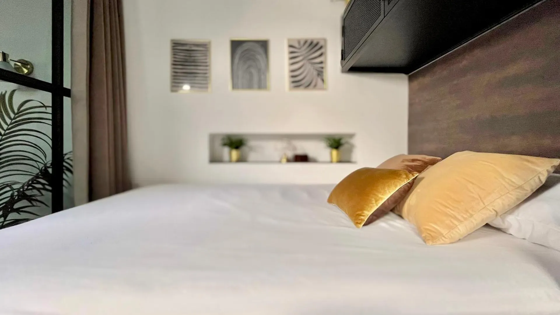 Apartment Tranquility Inn- 25 Min Duomo M1 Sesto San Giovanni Italy